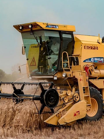 Agricultural-Equipment Agricultural-Equipment