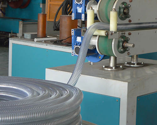smooth surface PVC steel wire hose application-1 smooth surface PVC steel wire hose application-1