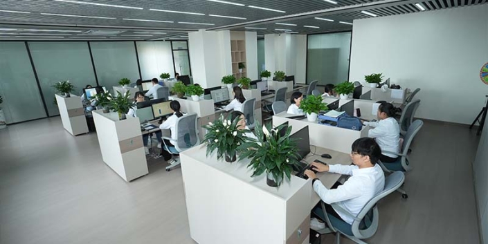 Service Team (1)